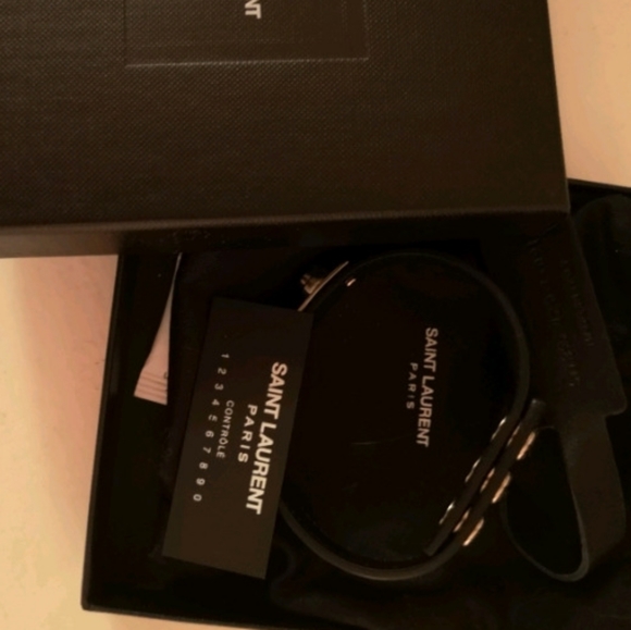 Saint laurent studded bracelet - Picture 5 of 5